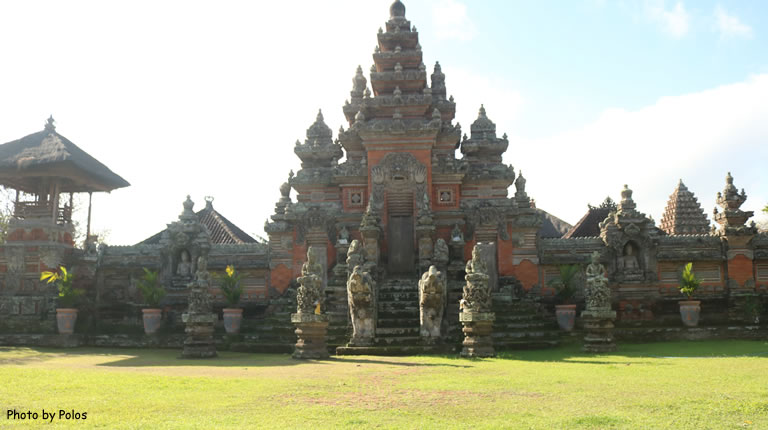 Batubulan Puseh Temple